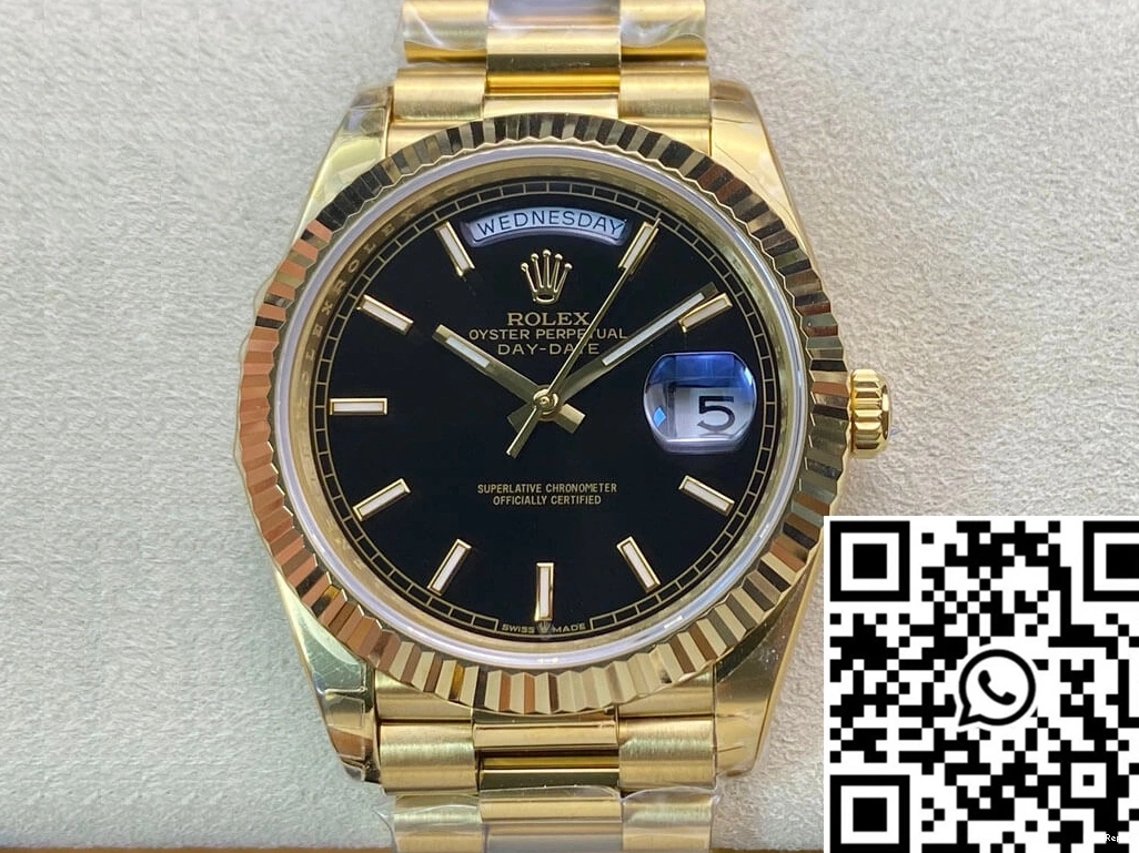 Gold Rolex Date Black Dial Day EW Yellow 40MM Factory 0422